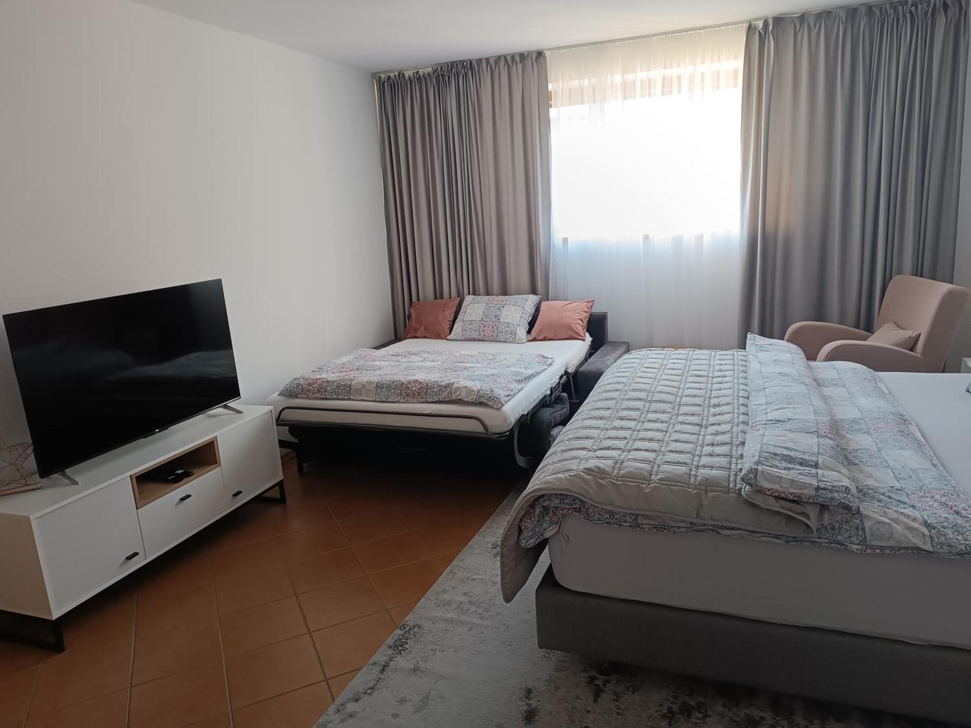 3 Bathrooms Apartman Mimi Липтовски-Микулаш Экстерьер фото