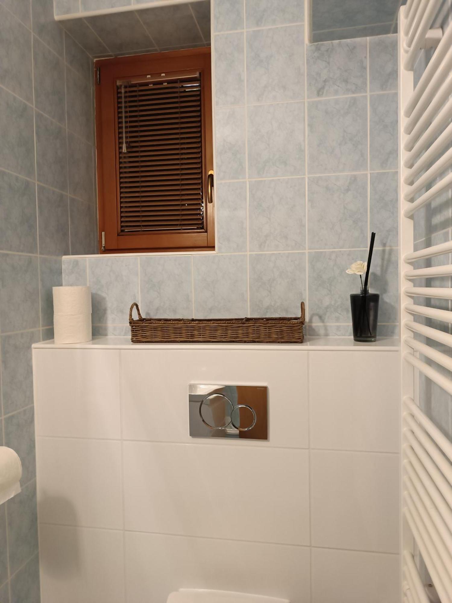 3 Bathrooms Apartman Mimi Липтовски-Микулаш Экстерьер фото